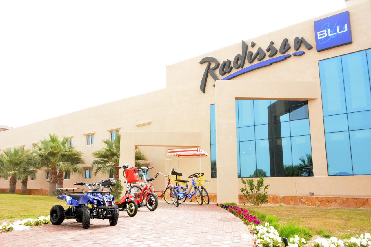 Radisson Blu Resort, Al Khobar Bahía de la Media Luna Exterior foto Radisson Hotel, Riyadh