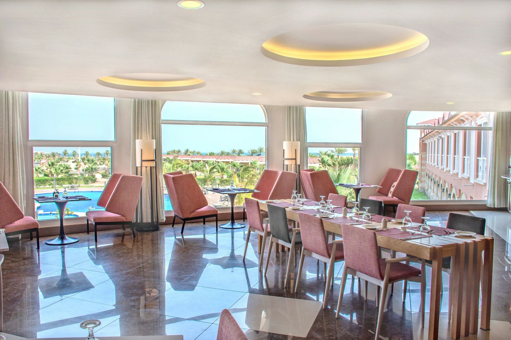 Radisson Blu Resort, Al Khobar Bahía de la Media Luna Exterior foto The restaurant
